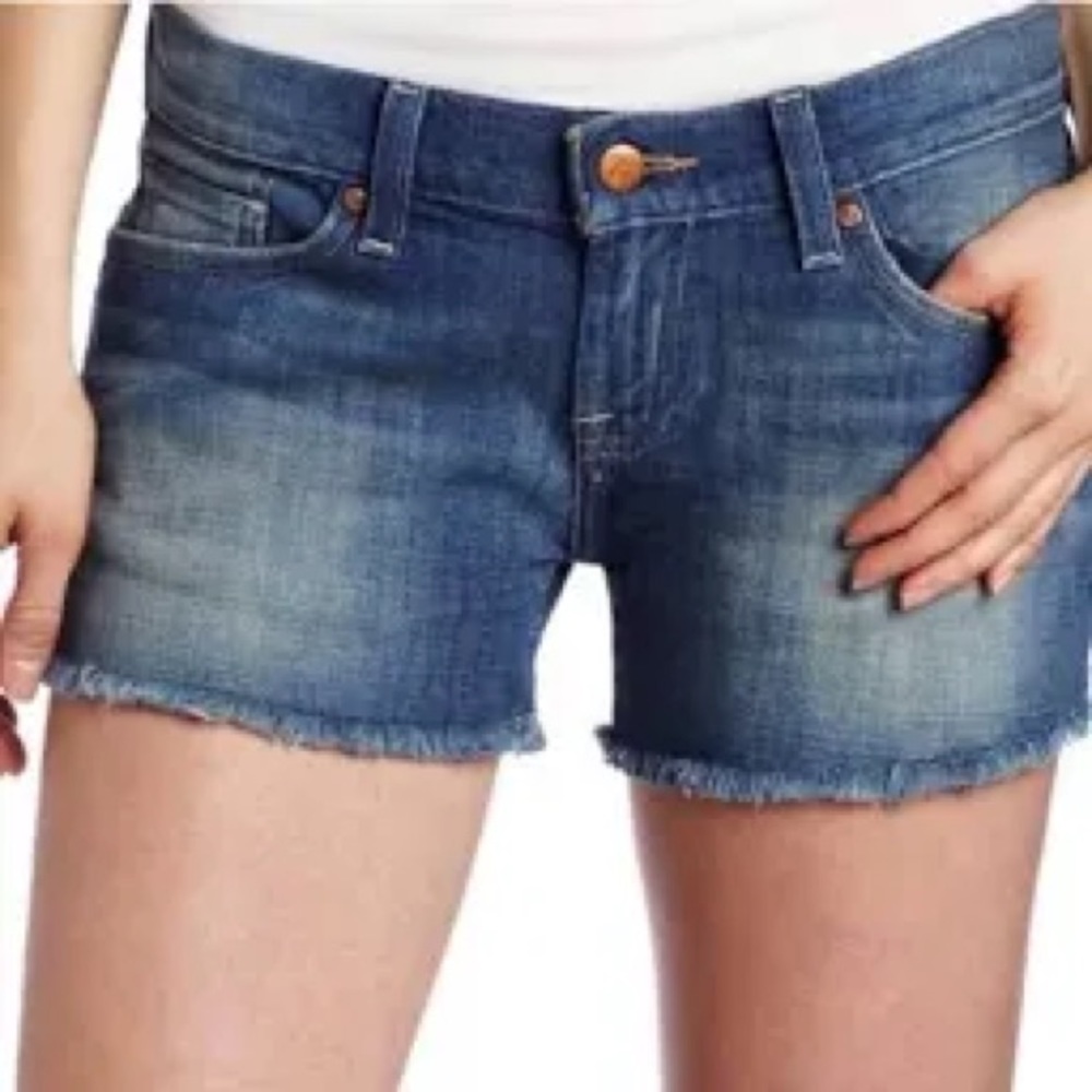 Lucky brand Riley short, perfectly broken in, size 8/29